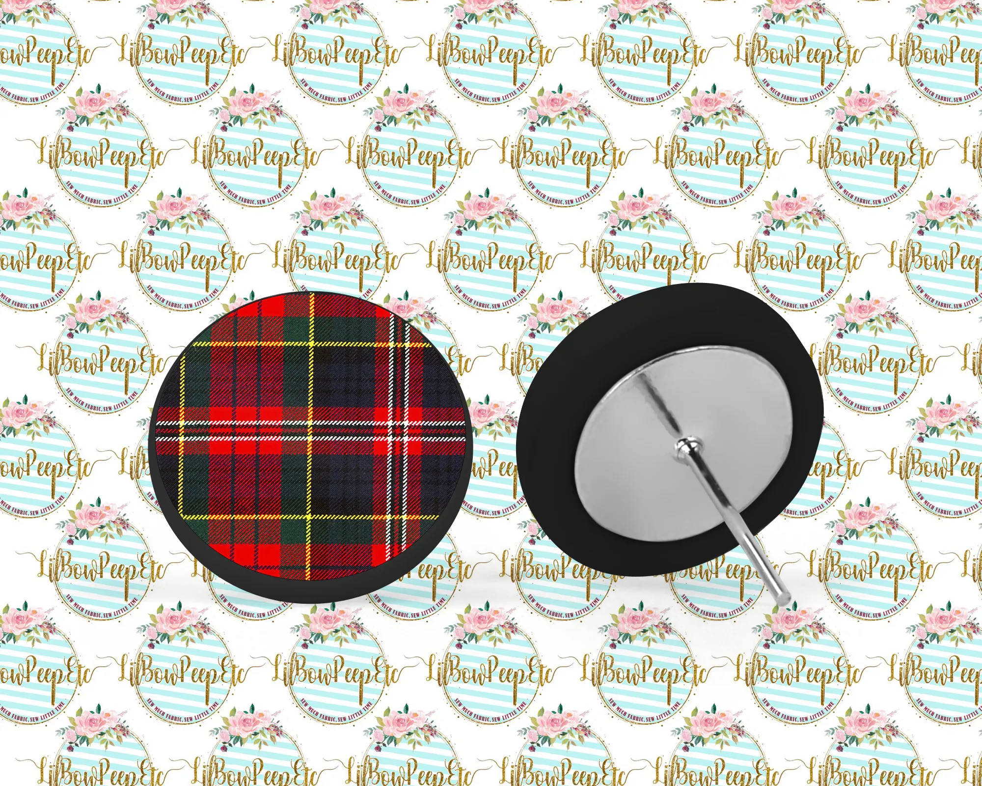 Hardboard Studs Christmas Plaid