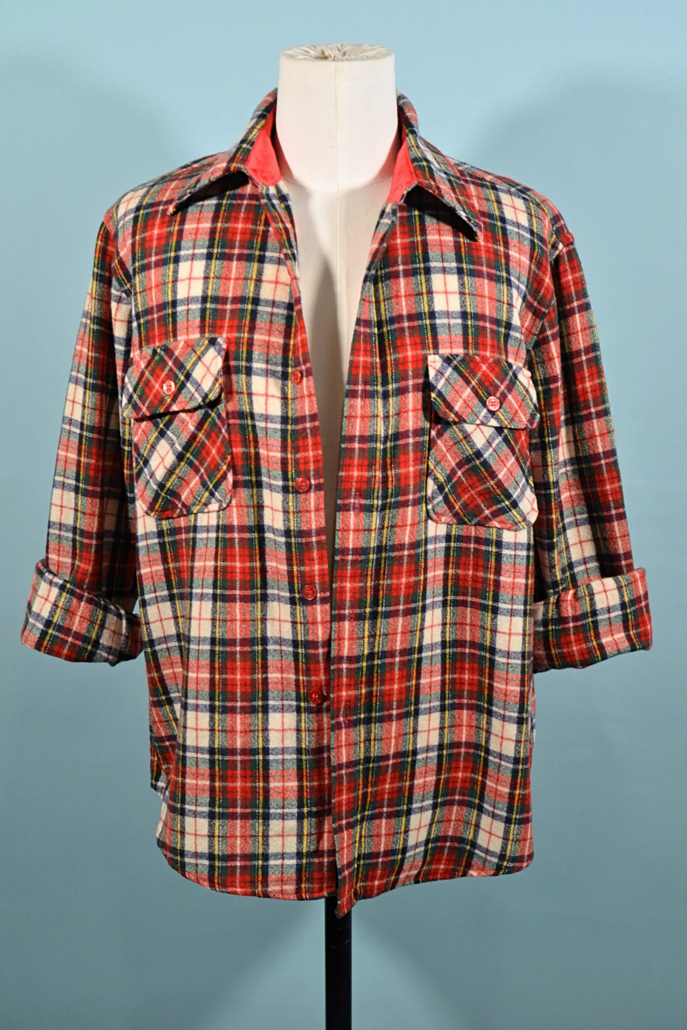 JC Pennys Vintage 60s/70s Wool Tartan Plaid Shirt, Buttoned Pocket Board Shirt L