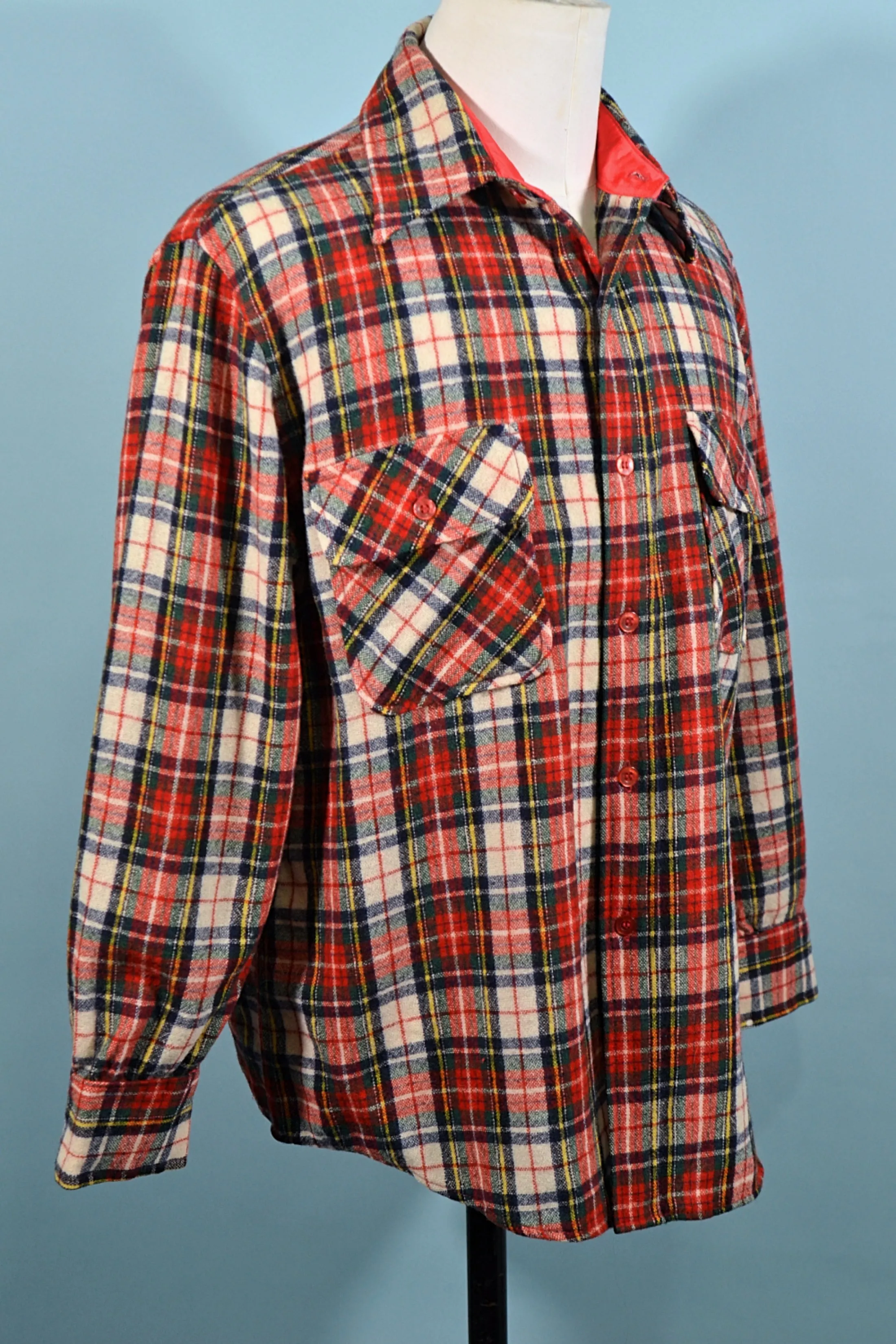 JC Pennys Vintage 60s/70s Wool Tartan Plaid Shirt, Buttoned Pocket Board Shirt L