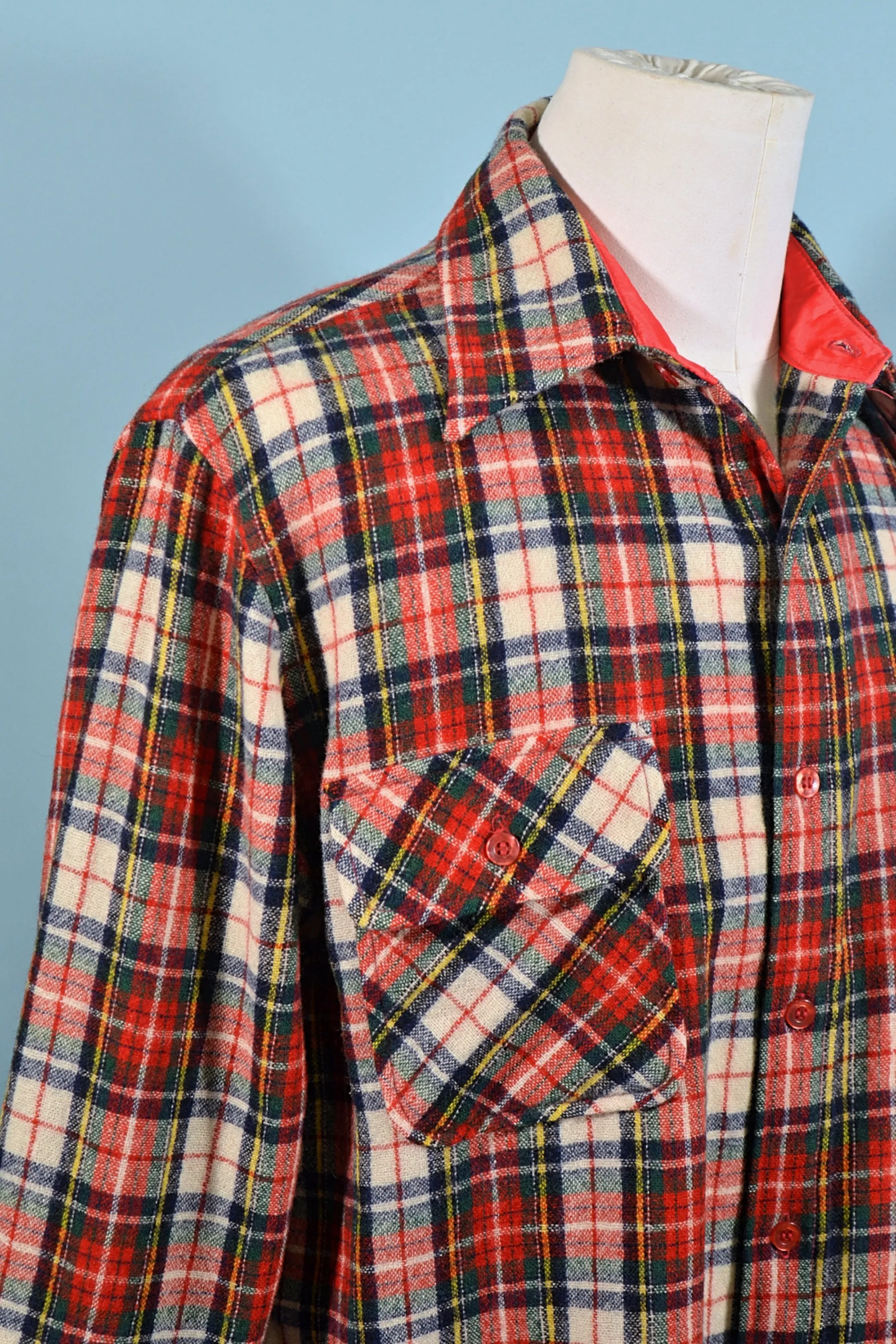 JC Pennys Vintage 60s/70s Wool Tartan Plaid Shirt, Buttoned Pocket Board Shirt L