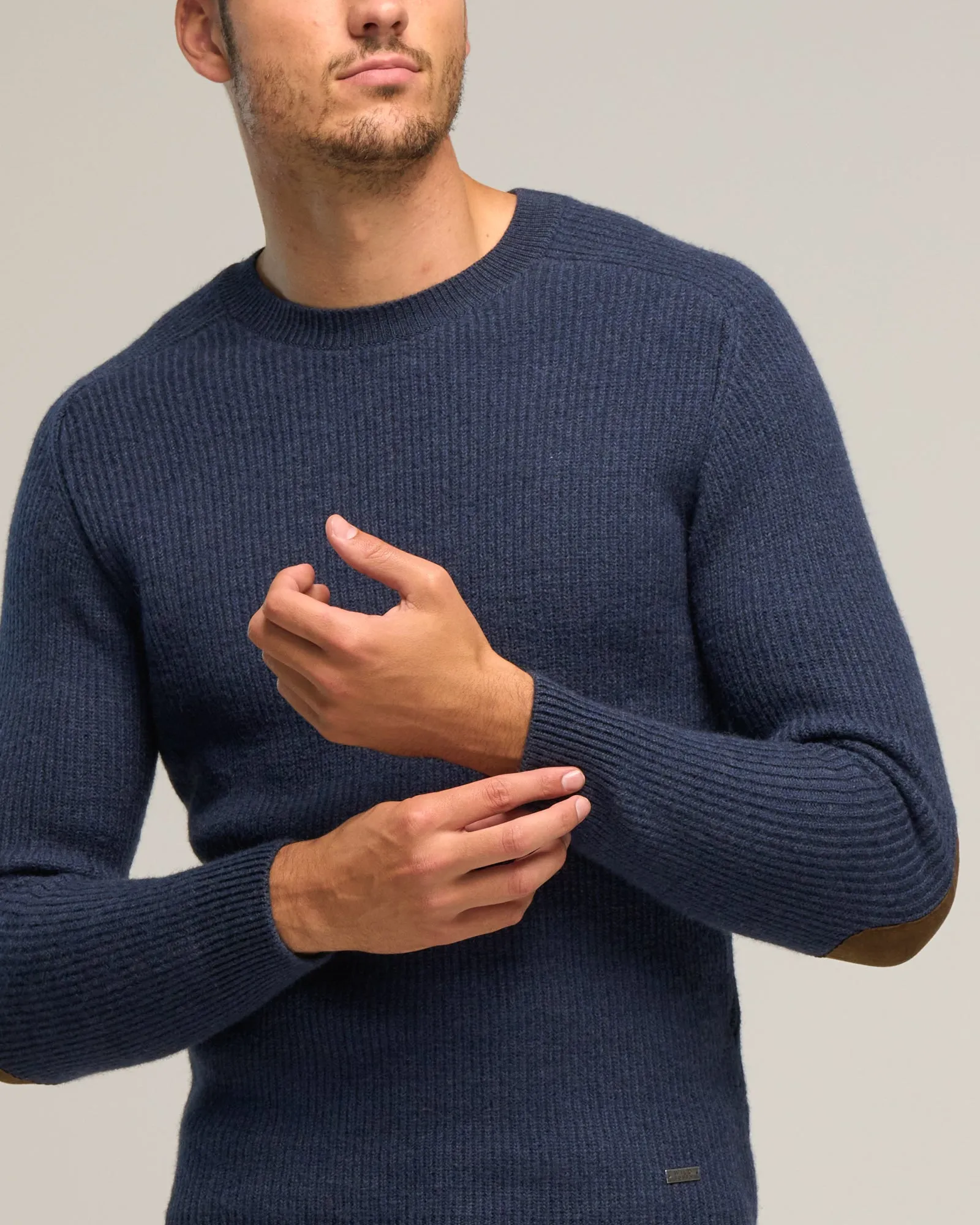 MERINO WIGRAM CREW PATCH KNIT