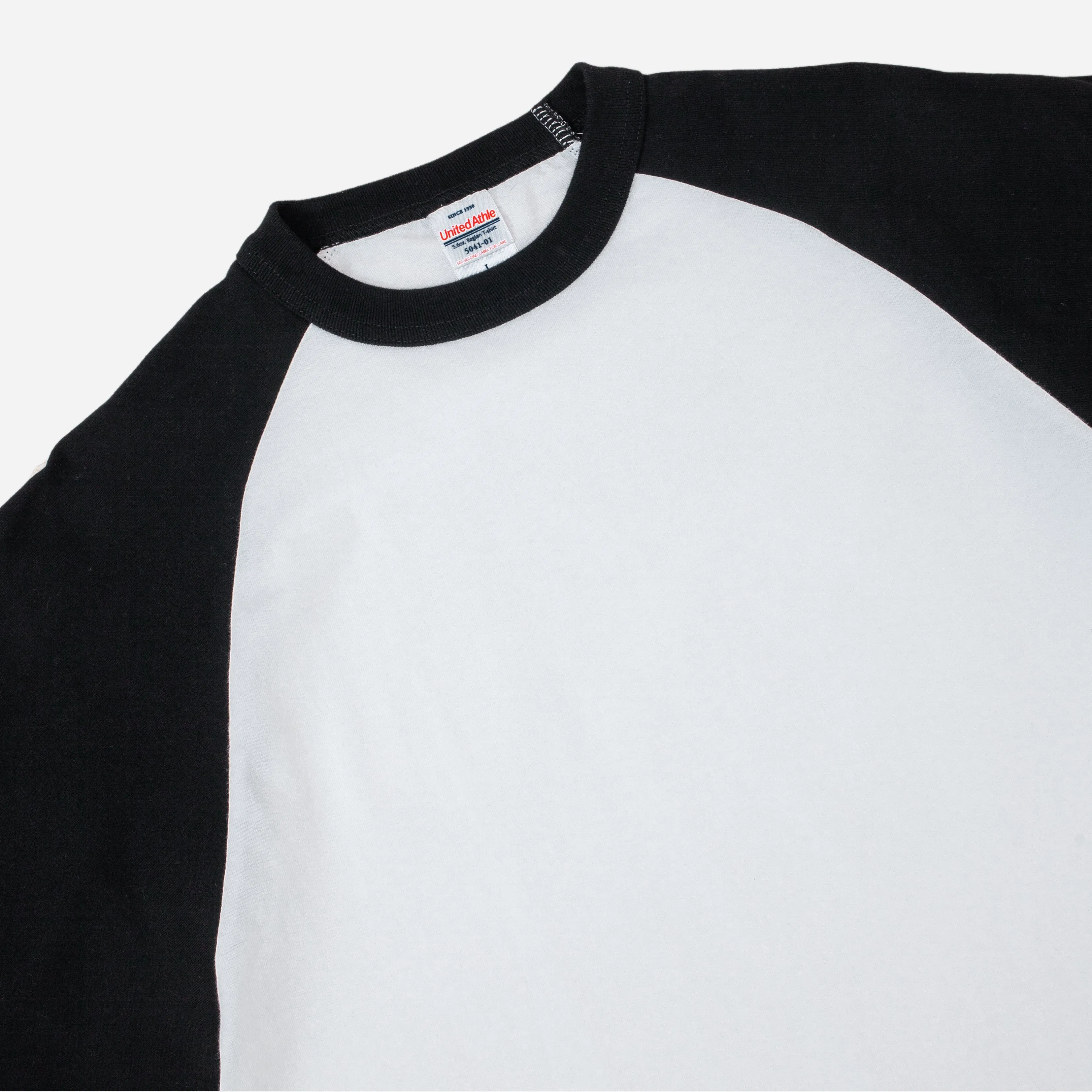 Mens Classic White and Black Raglan Baseball Tee - Comfortable and Stylish Athletic Shirt