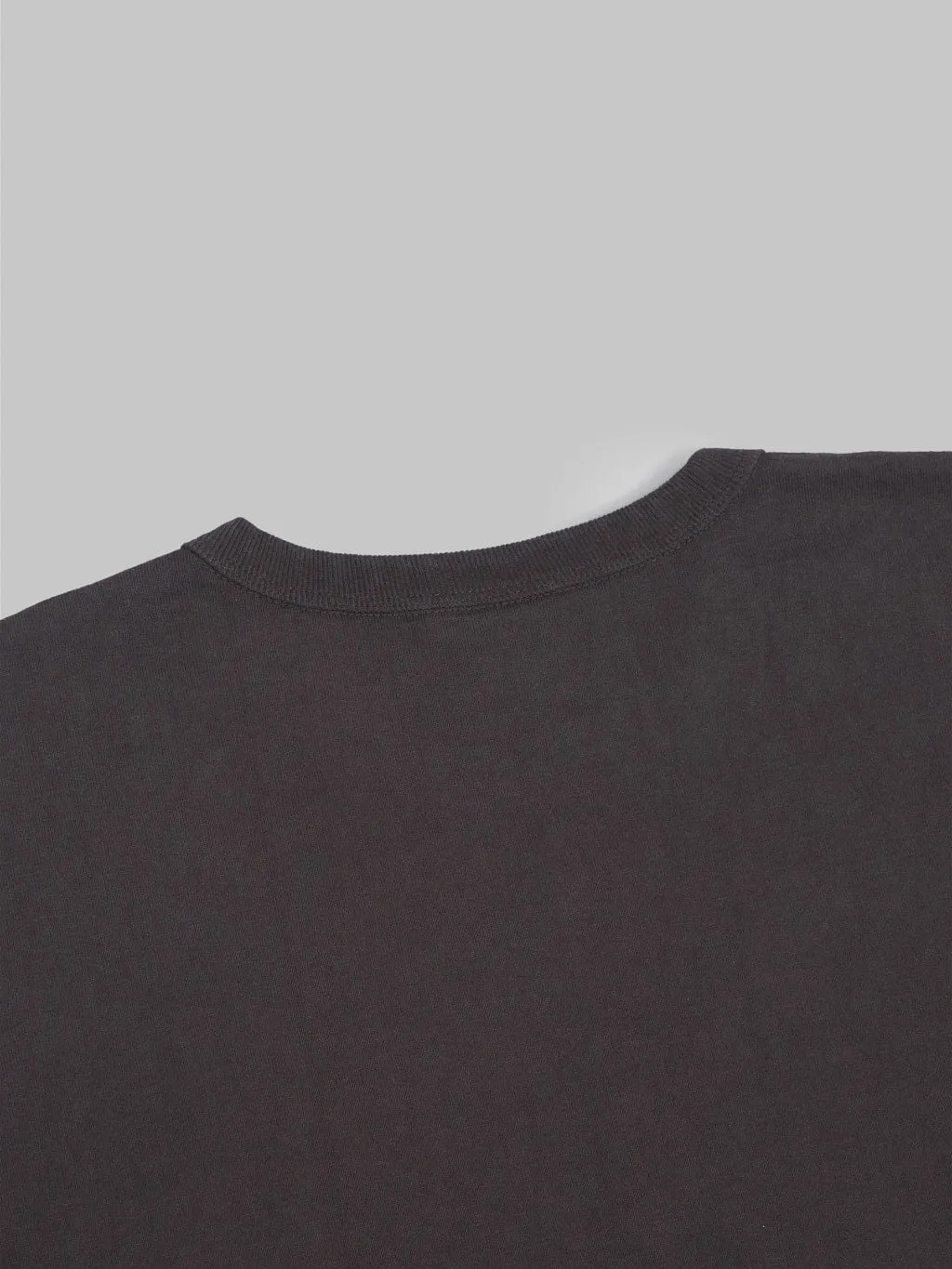 Studio D'Artisan 9913 Loopwheel T-Shirt Charcoal Black