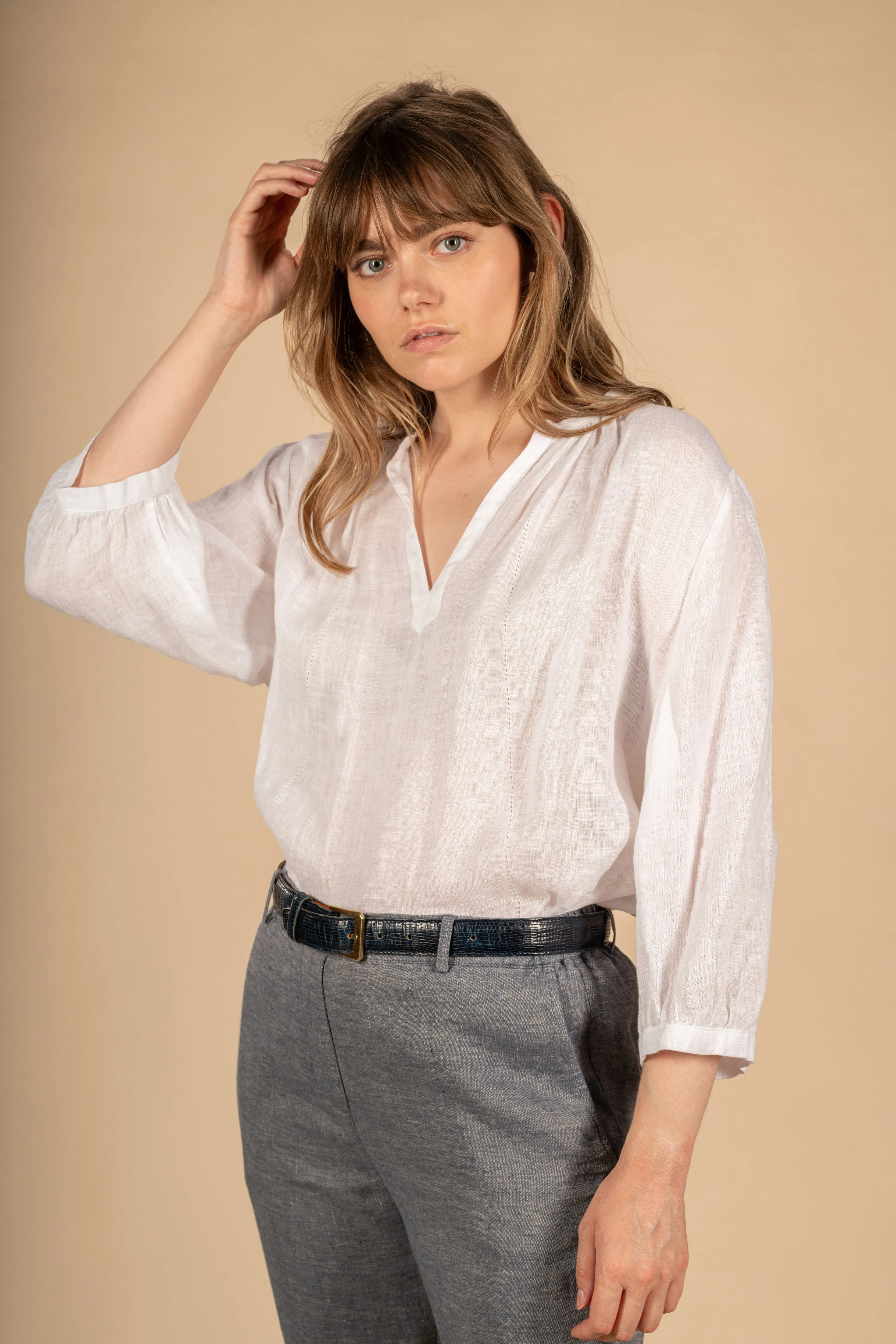 ZE2403C Billie Linen Blouse - White